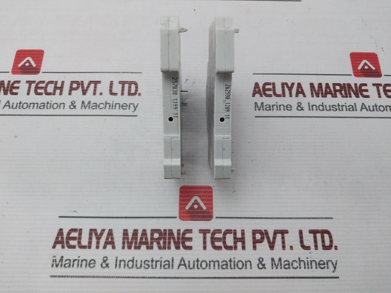 Lot Of 2X Abb Auxiliary Contact Block 10A S2C-h6-11R Iec/En 62 019