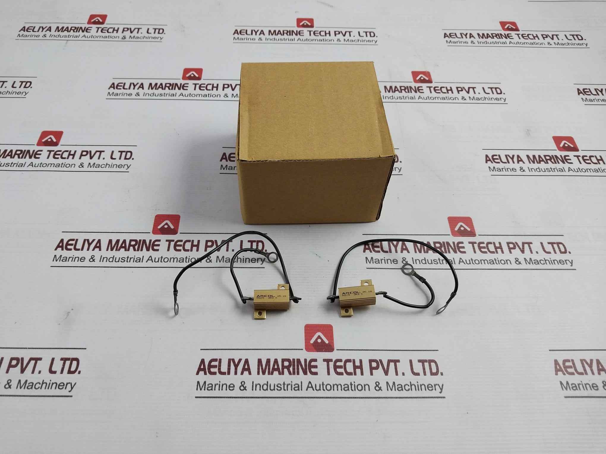 Lot Of 2X Arcol Hs25 3R3 K 95.18 Wire-wound Resistorarcol