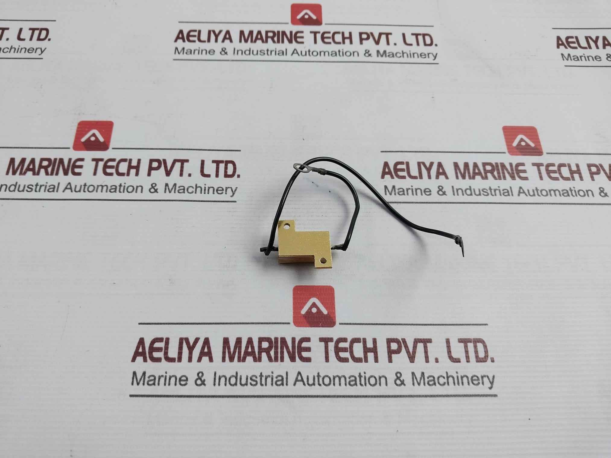 Lot Of 2X Arcol Hs25 3R3 K 95.18 Wire-wound Resistorarcol