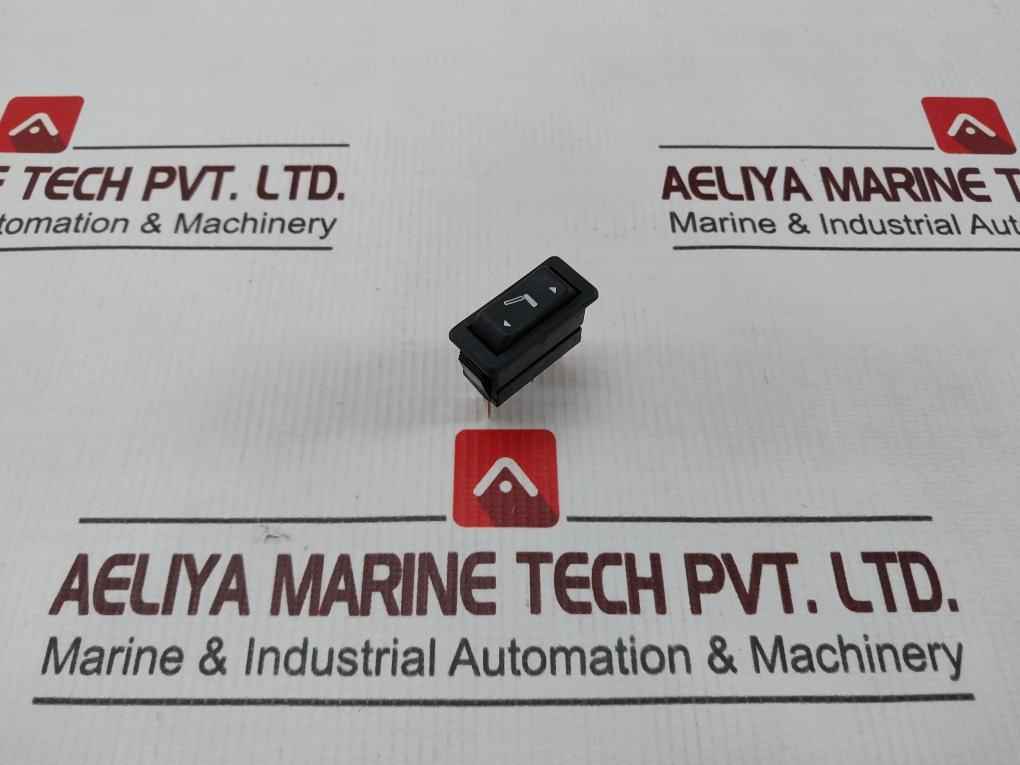 Lot Of 2X Arcolectric C1522At Panel Switch F/Early Generation Ax 16(4)A 250Vac