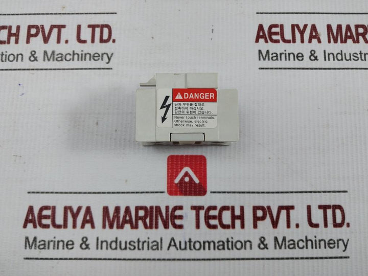 Lot Of 2X Auxiliary Contact Block Hac 20 Hyundai 660V/16A