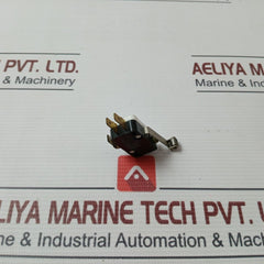 Lot of 2X CHERRY E2150K0 Roller Miniature Pressure Switch 0.1A 125 VAC