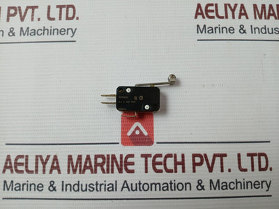 Lot of 2X CHERRY E2150K0 Roller Miniature Pressure Switch 0.1A 125 VAC