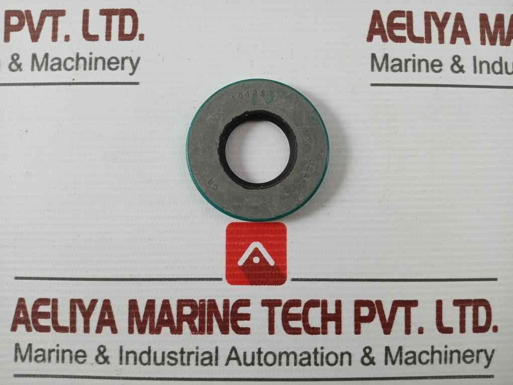 Lot Of 2X Cr Seals 10123 Oil Seal