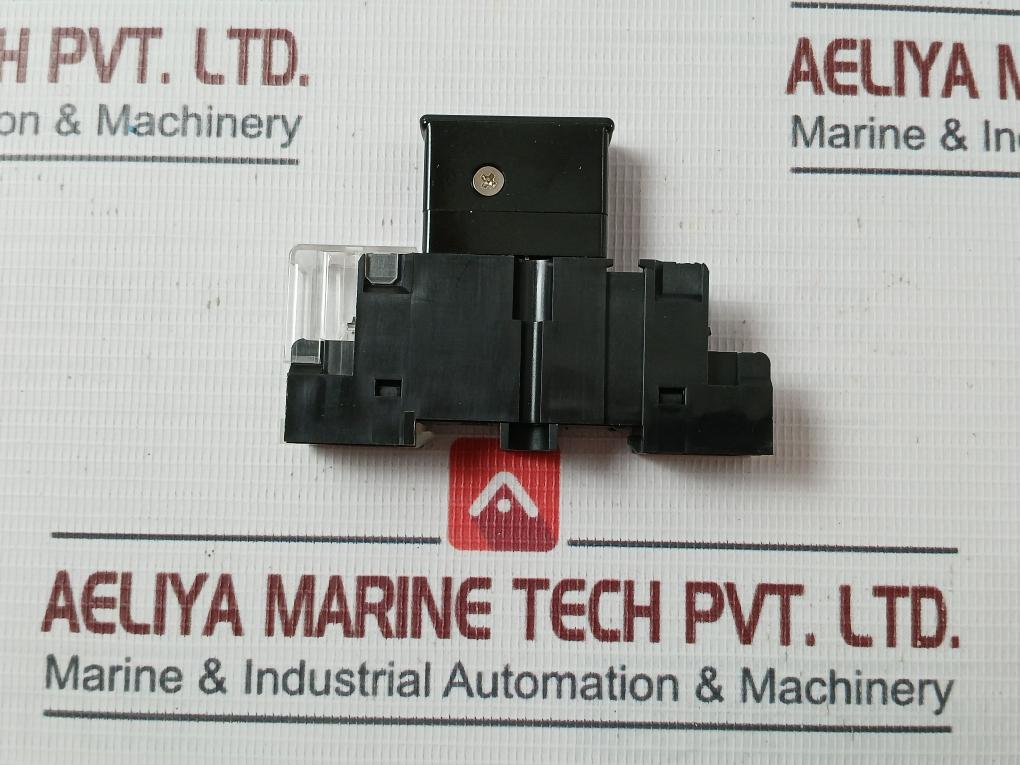 Lot Of 2X DAITO P413 Circuit Protector 1.3