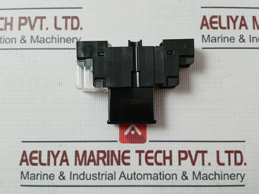 Lot Of 2X DAITO P413 Circuit Protector 1.3