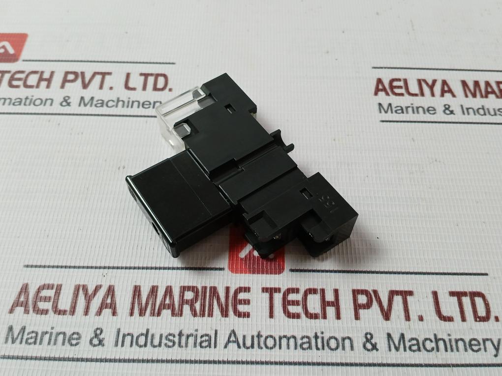 Lot Of 2X DAITO P413 Circuit Protector 1.3