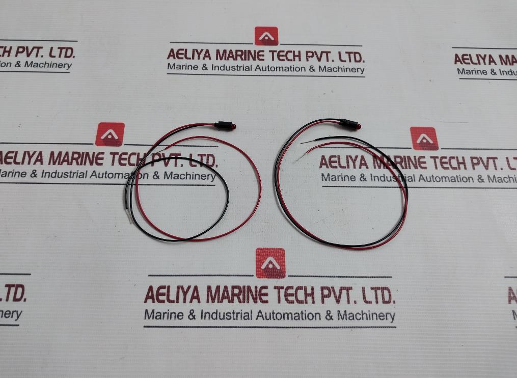 Lot Of 2X Dialight 559-0103-007F Led Panel Mount Indicator