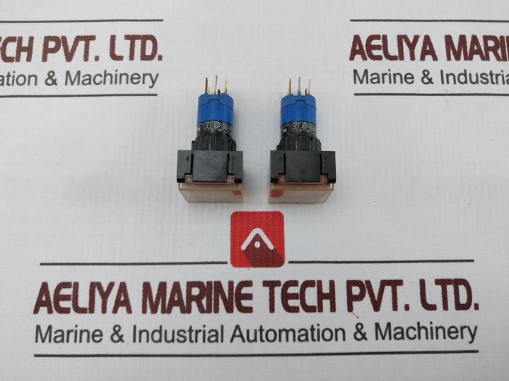 Lot OF 2X EAO 31-261.022 Actuator 300V AC 5A