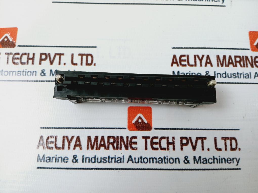 Lot of 2X FUJICON UF5021 Screw Terminal Block