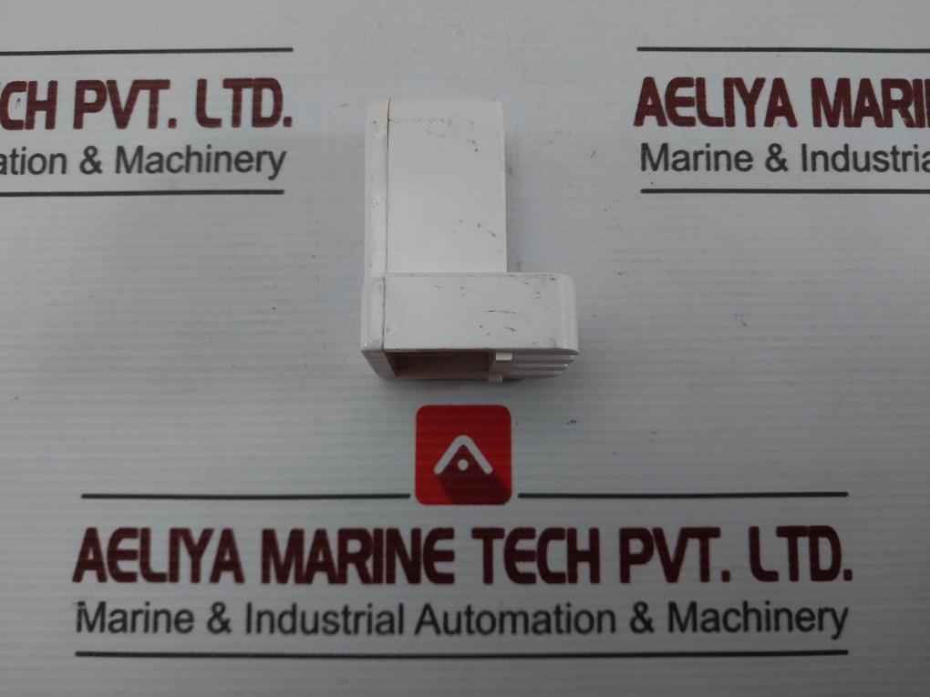 Lot Of 2X General Electric 505X92 Lamp Holder 2716788 660W P843007