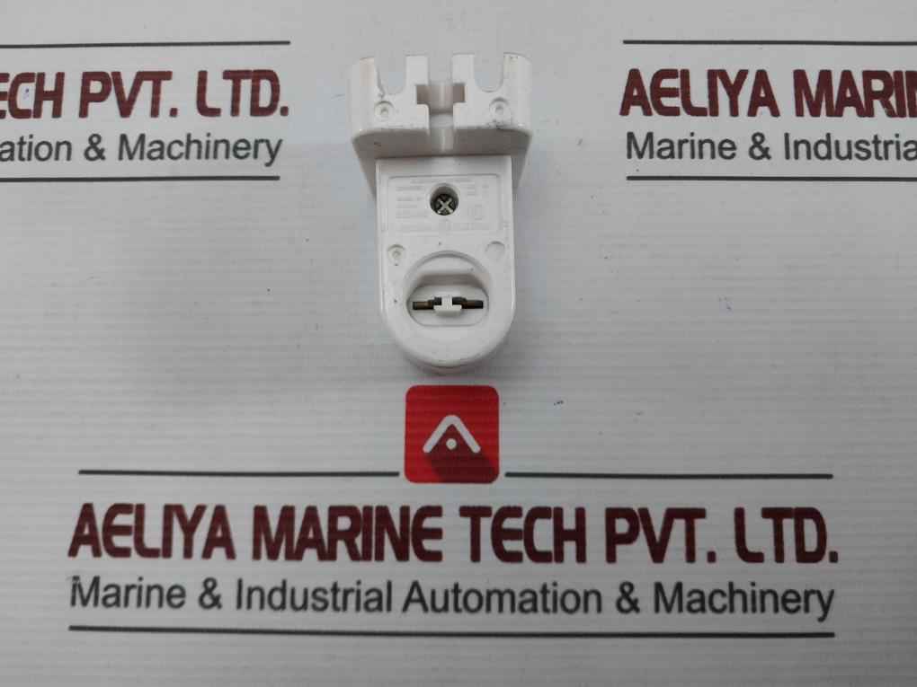 Lot Of 2X General Electric 505X92 Lamp Holder 2716788 660W P843007