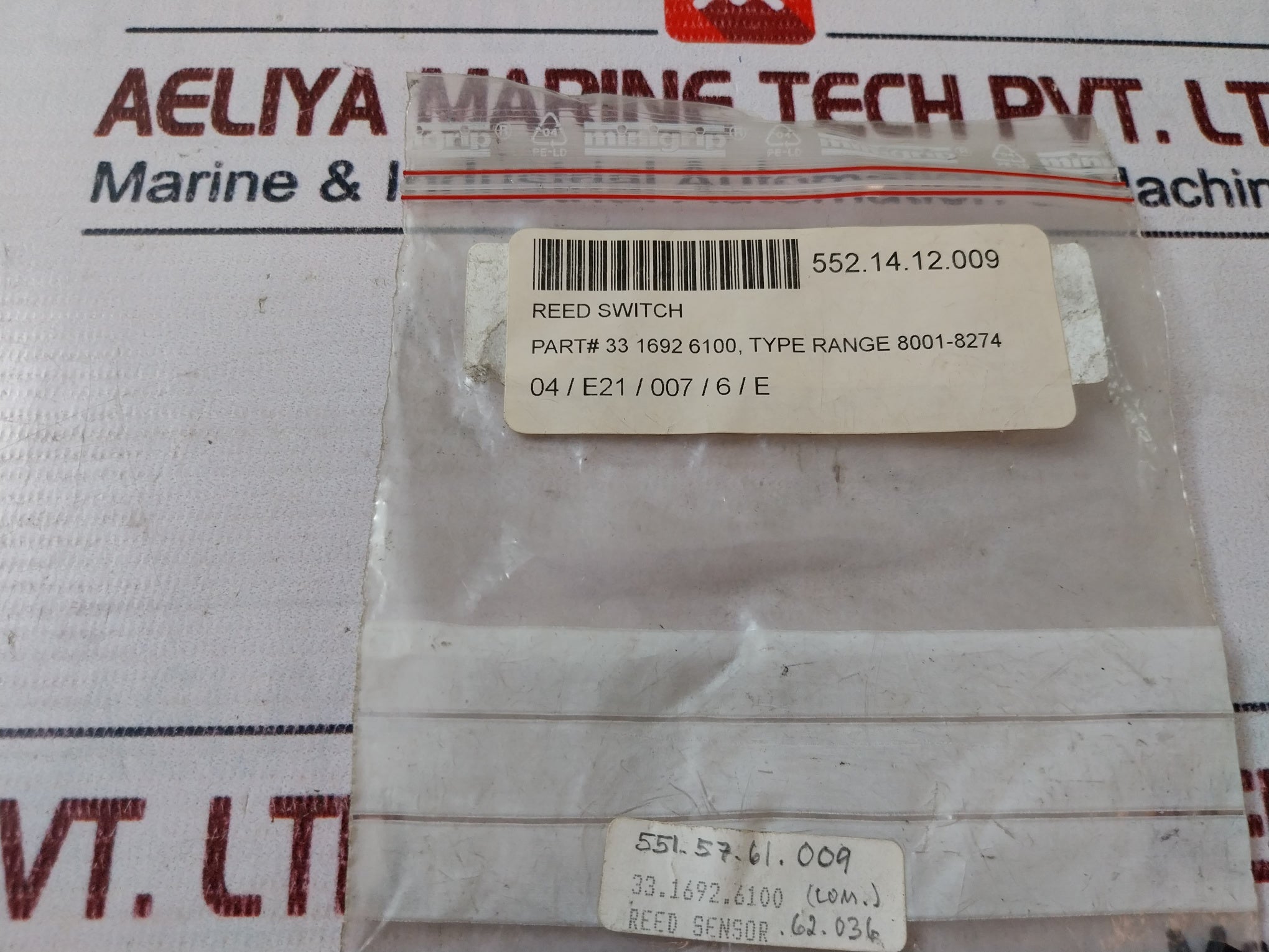 Lot of 2X Hamlin 59145-010 Reed Sensor 33 1692 6100 62.036 8001-8274
