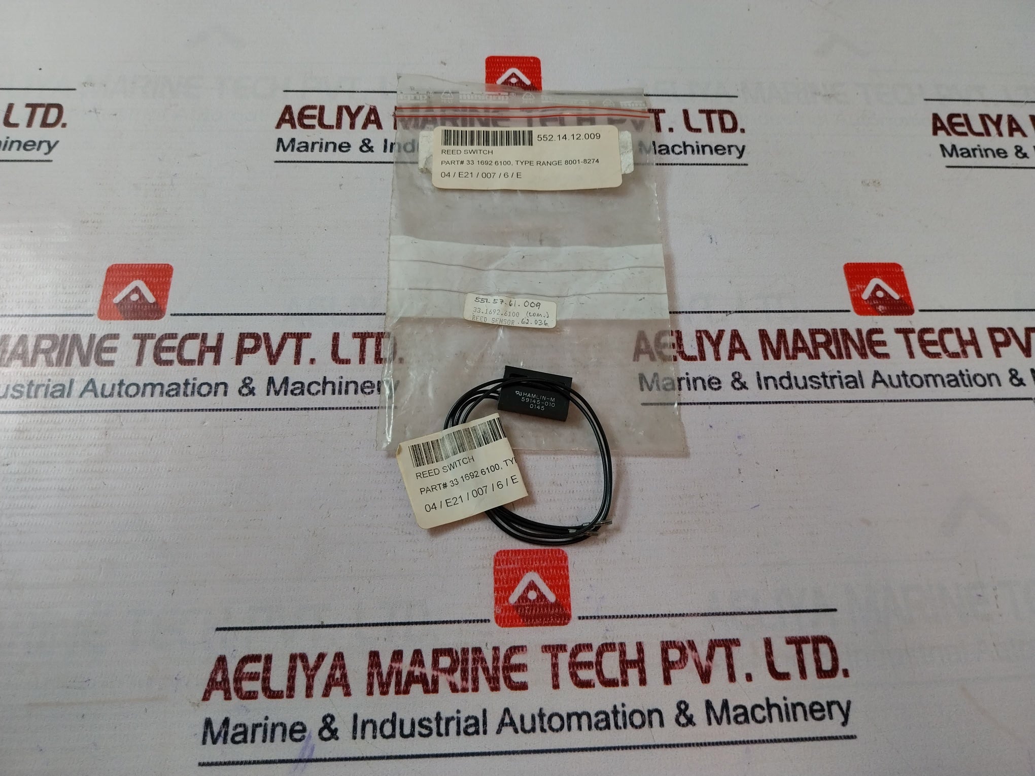 Lot of 2X Hamlin 59145-010 Reed Sensor 33 1692 6100 62.036 8001-8274