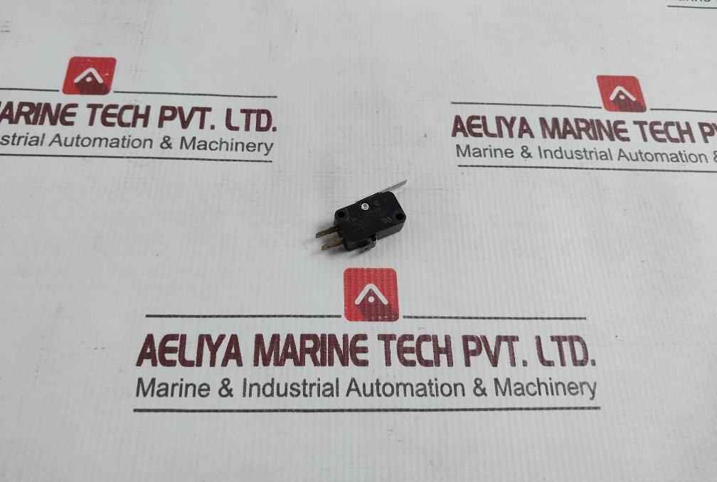 Lot Of 2X Honeywell V3L-1108-d8 Micro Switch 10A 1/3Hp 125 250Vac