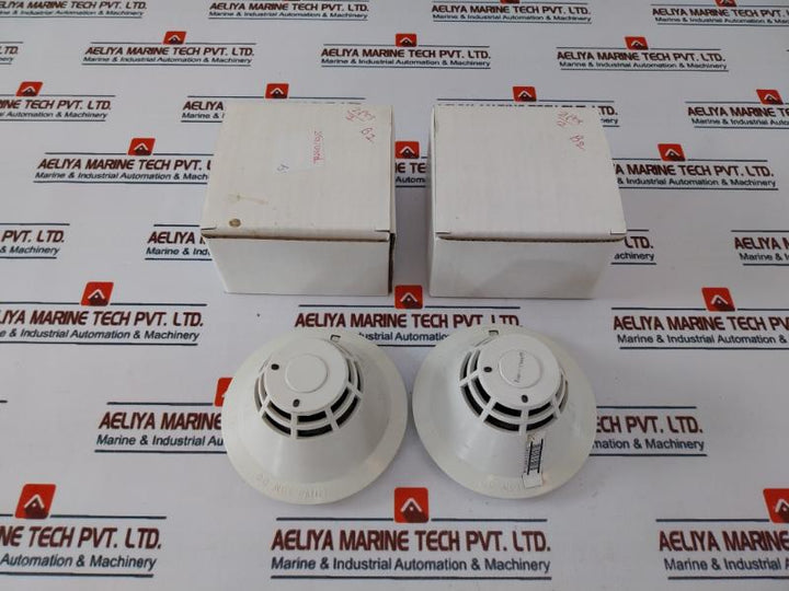 Lot Of 2X Honeywell Xls-Phs Intelligent Photo Detector