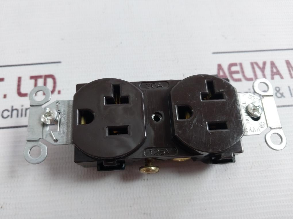 Lot of 2X Hubbell Receptacle Outlet 20A 125V