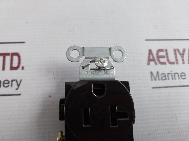 Lot of 2X Hubbell Receptacle Outlet 20A 125V