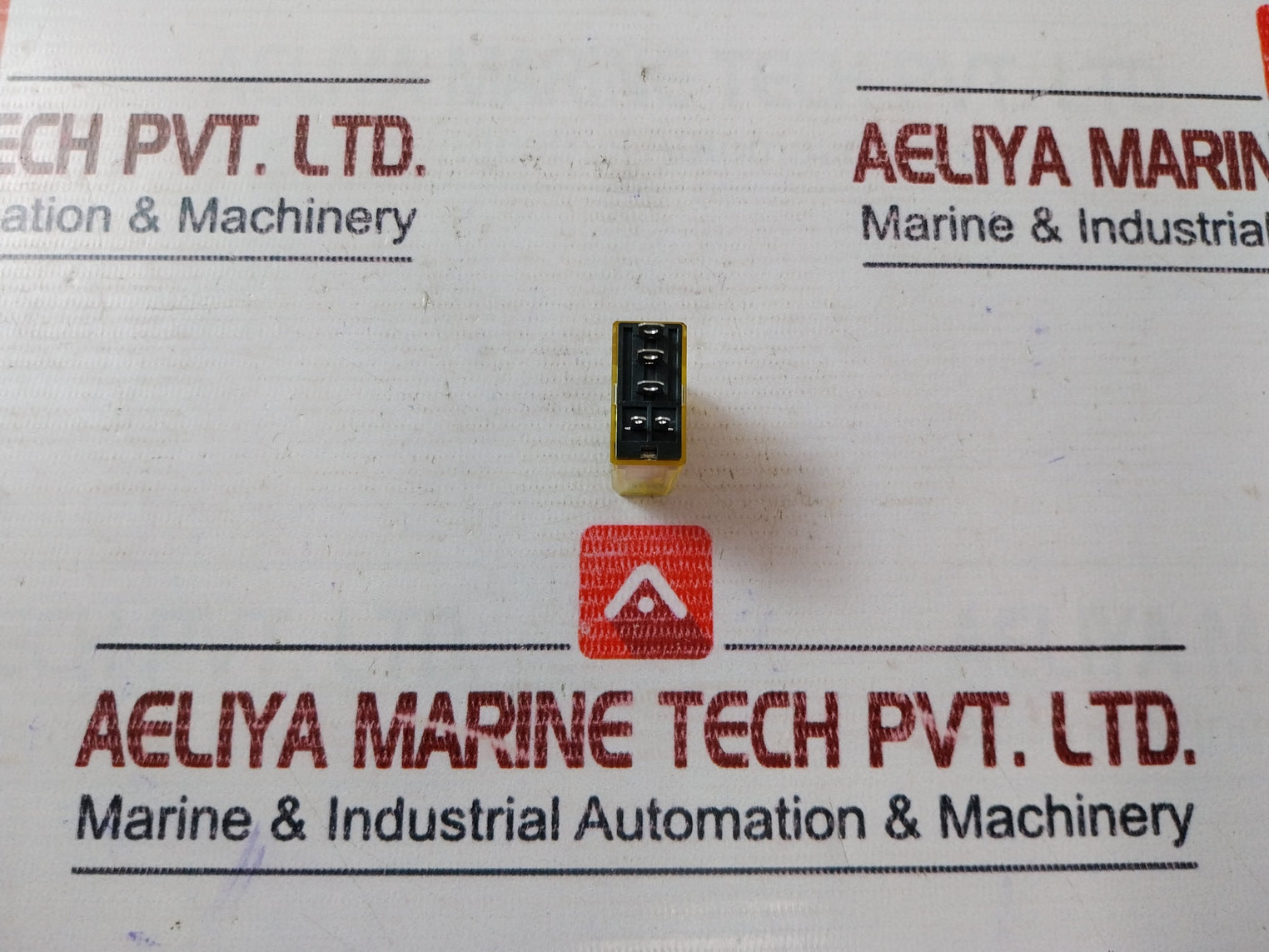 Lot Of 2X Idec Rh1B-u Spdt Control Relay 10A 240Vac E0254-2