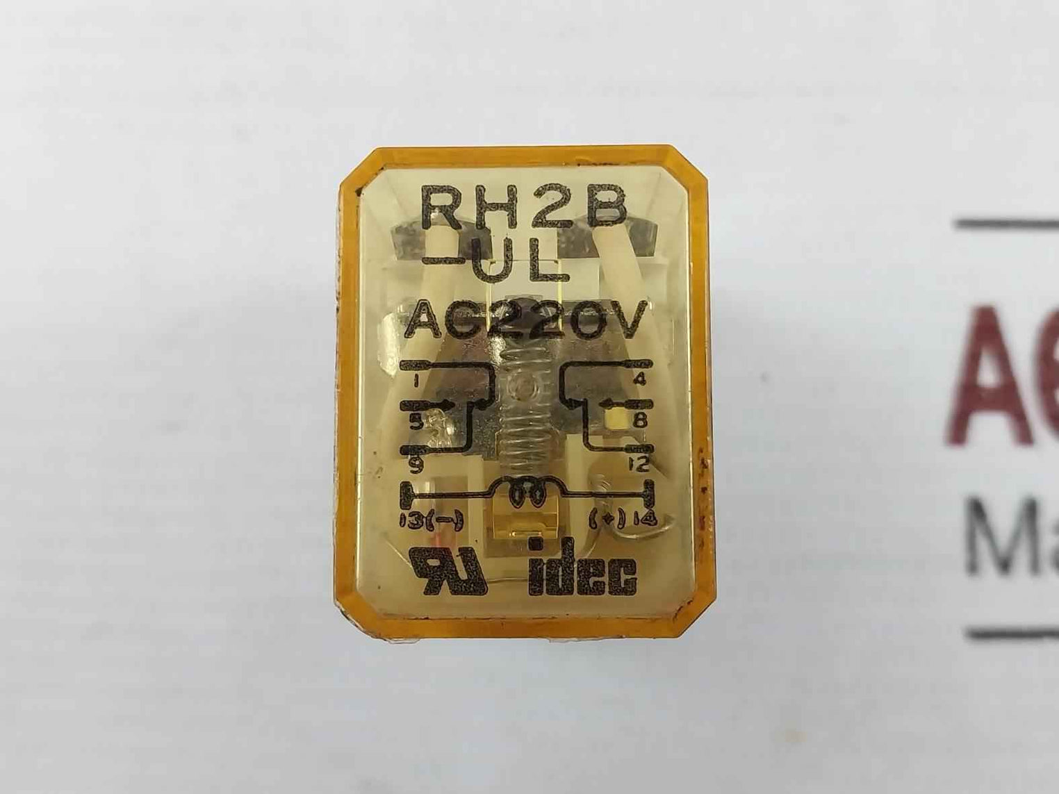 Lot Of 2X Idec Rh2B-ul Power Relay With Base Ac220V 7.5A 120Vac Sh2B-05C