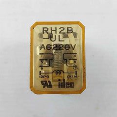 Lot Of 2X Idec Rh2B-ul Power Relay With Base Ac220V 7.5A 120Vac Sh2B-05C