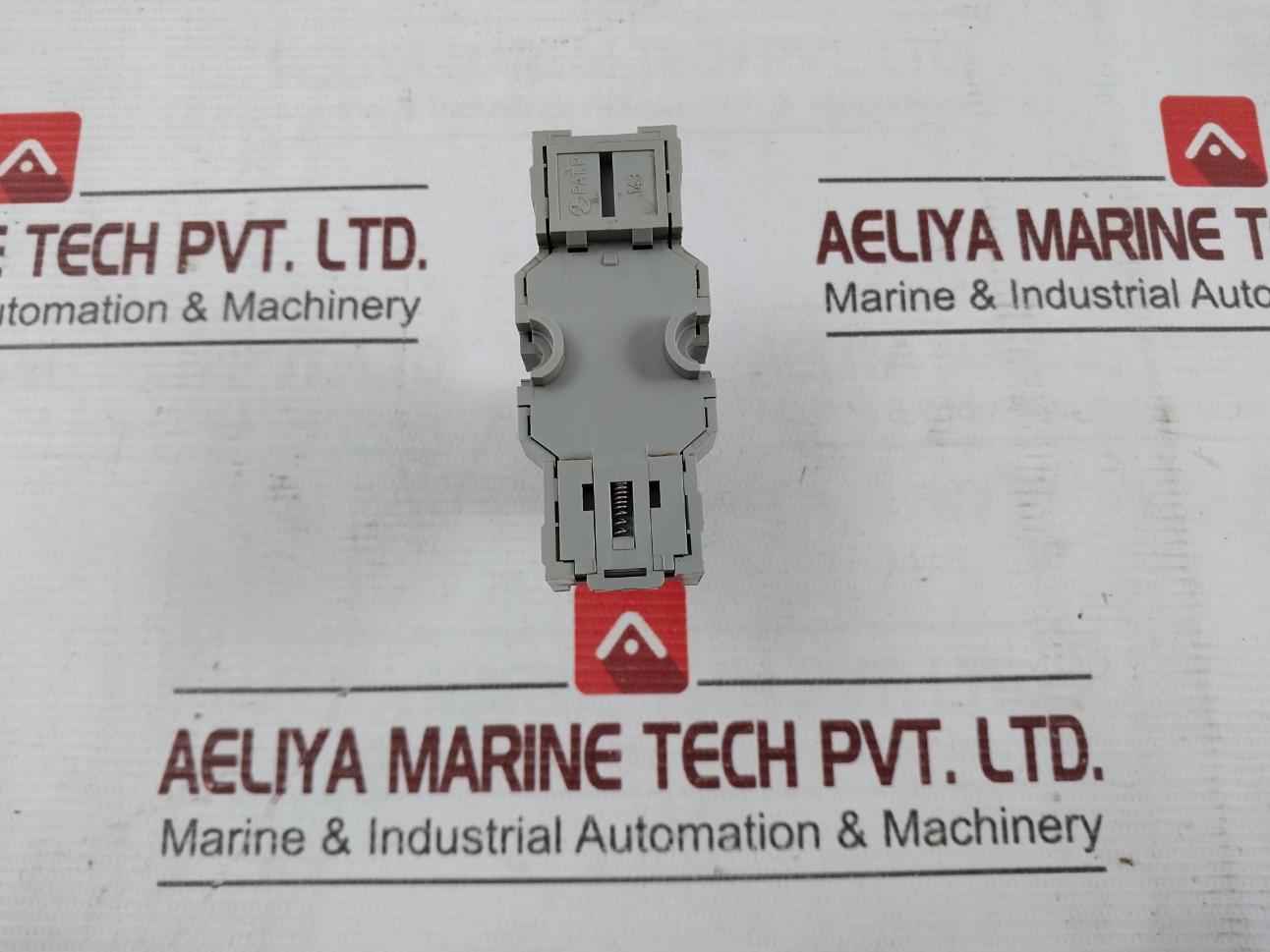 Lot Of 2X Idec Rh2B-ul Power Relay With Base Ac220V 7.5A 120Vac Sh2B-05C