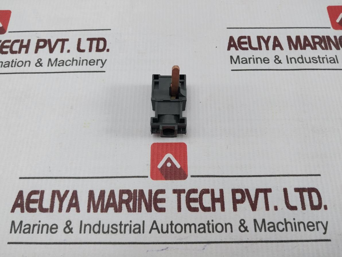 Lot of 2X Merlin Gerin 14885 Entray Terminal-Busbar-C60
