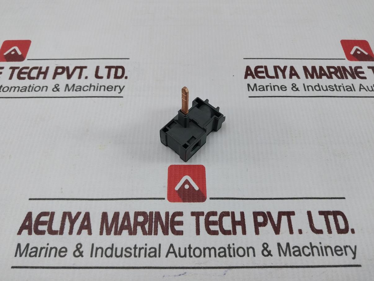 Lot of 2X Merlin Gerin 14885 Entray Terminal-Busbar-C60