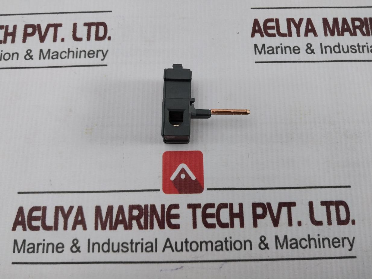 Lot of 2X Merlin Gerin 14885 Entray Terminal-Busbar-C60