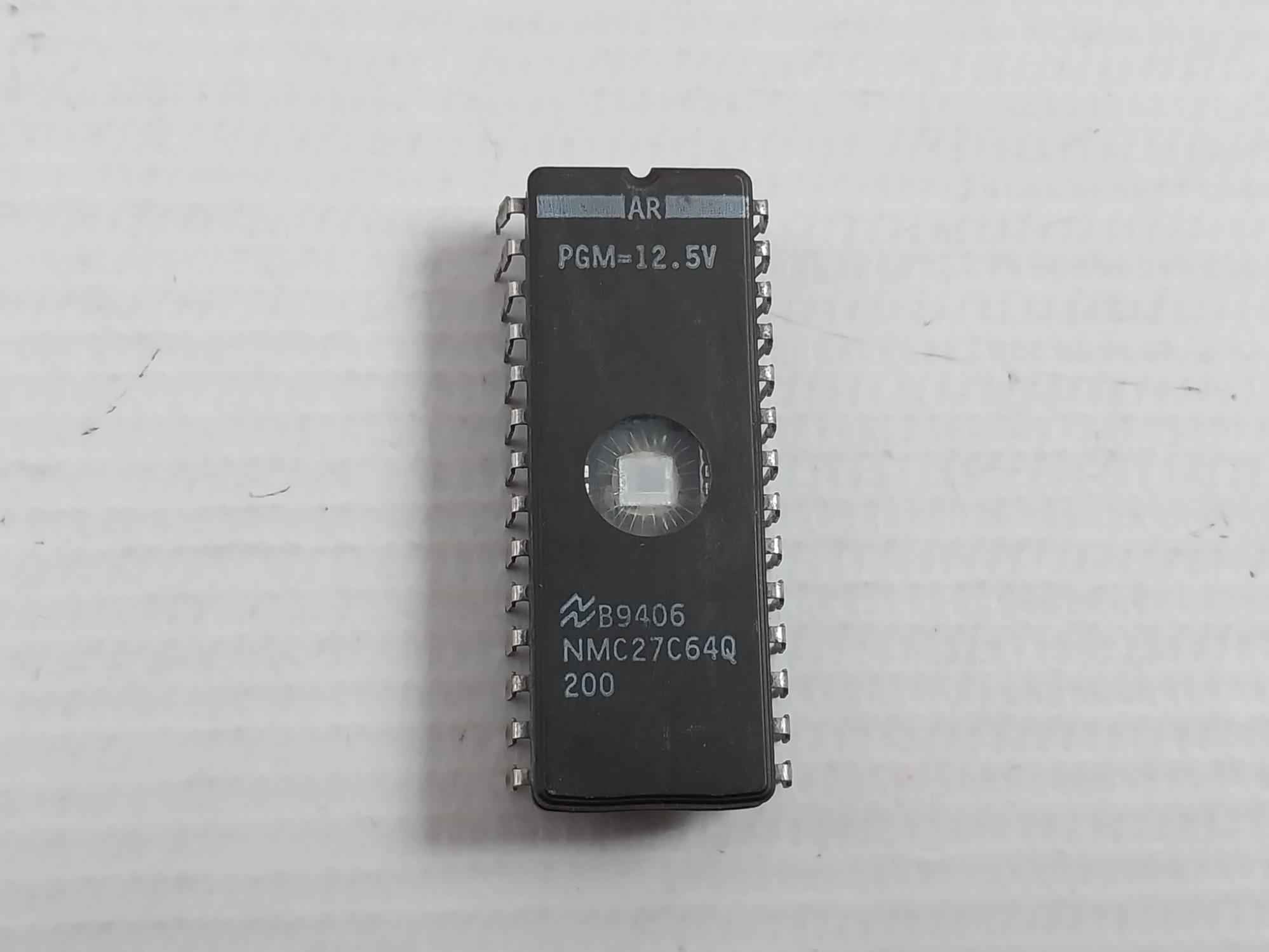 Lot Of 2X National Semiconductor Nmc27C64Q Programmable Memory Chip