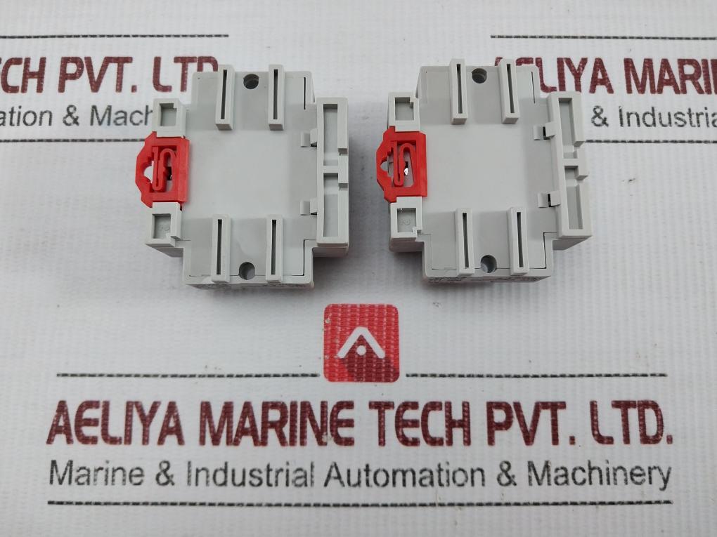 Lot Of 2X Nte Electronics 11-pin Tube-style Relay Socket R95-114
