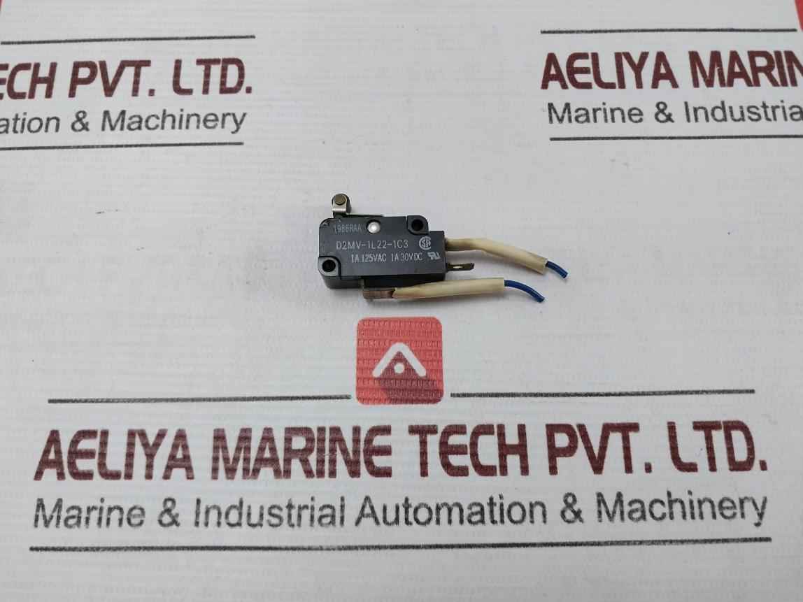 Lot Of 2X Omron D2Mv-1L22-1C3 Miniature Basic Microswitch 1986Raa