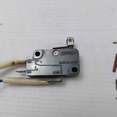 Lot Of 2X Omron D2Mv-1L22-1C3 Miniature Basic Microswitch 1986Raa
