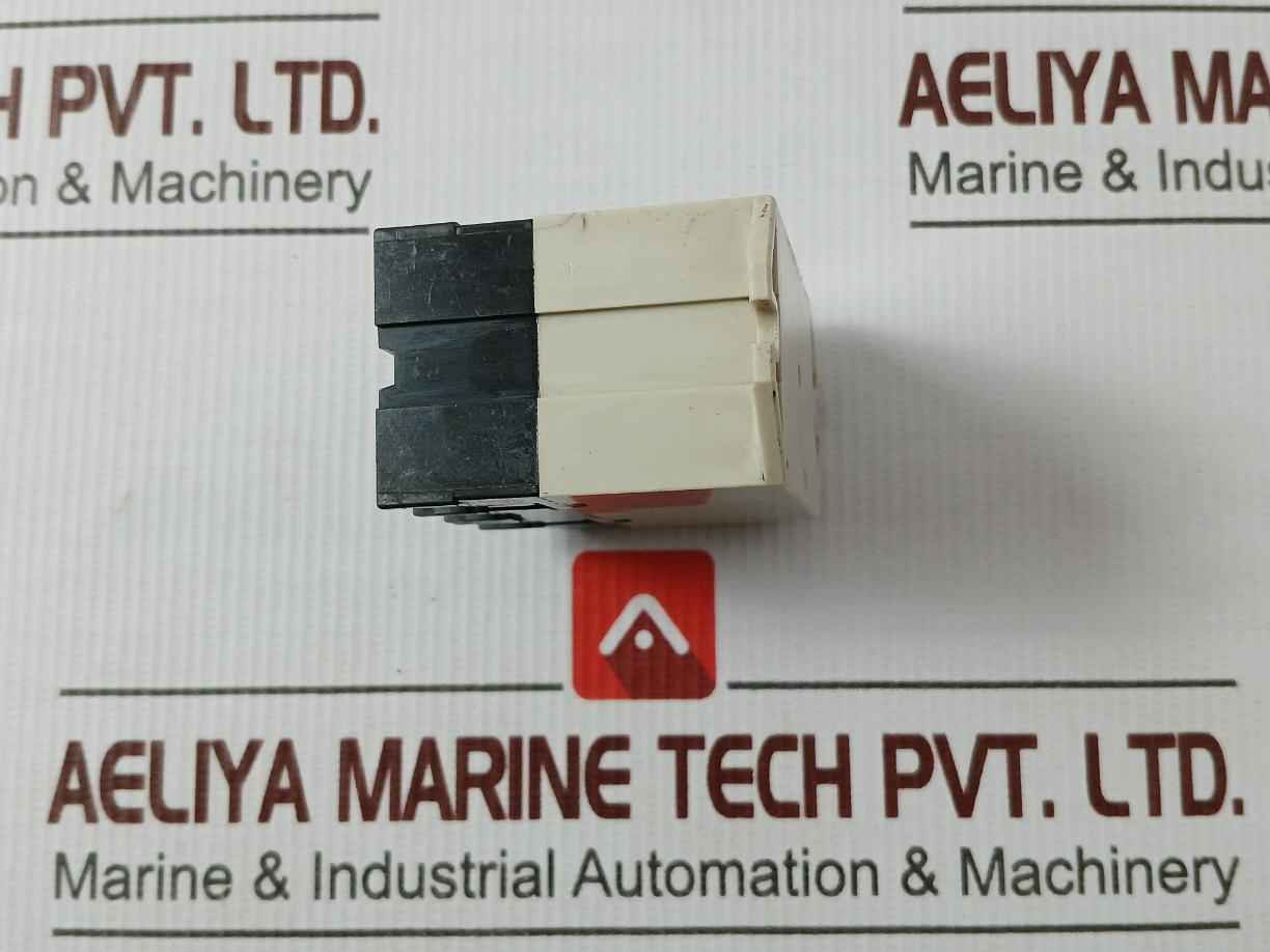 Lot Of 2X Omron G7L-2A-bub Relay 240V