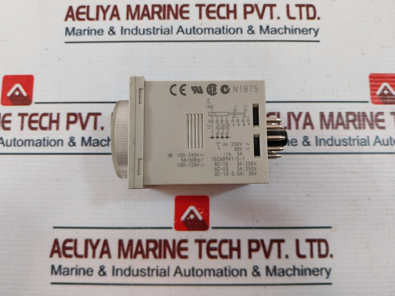 Omron H3Cr-a Timer Relay With Base 100-240Vac