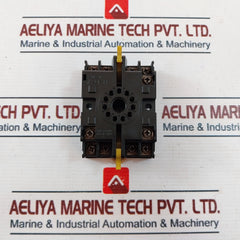 Omron H3Cr-a Timer Relay With Base 100-240Vac