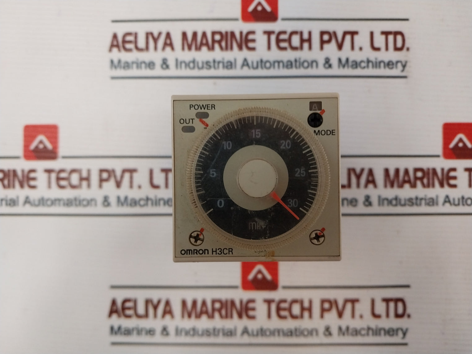 Lot of 2X OMRON H3CR-A Timer with Base 0-30 Min