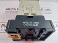 Lot of 2X OMRON  H3CR-A Timer With Base 0-3 Sec 24VDC/AC