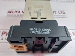 Lot of 2X OMRON  H3CR-A Timer With Base 0-3 Sec 24VDC/AC