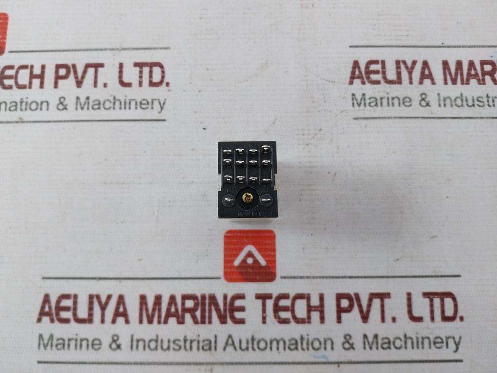 Lot Of 2X Omron My4 General Purpose Relay 200 220Vac Ac220V 60Hz 634-100.001