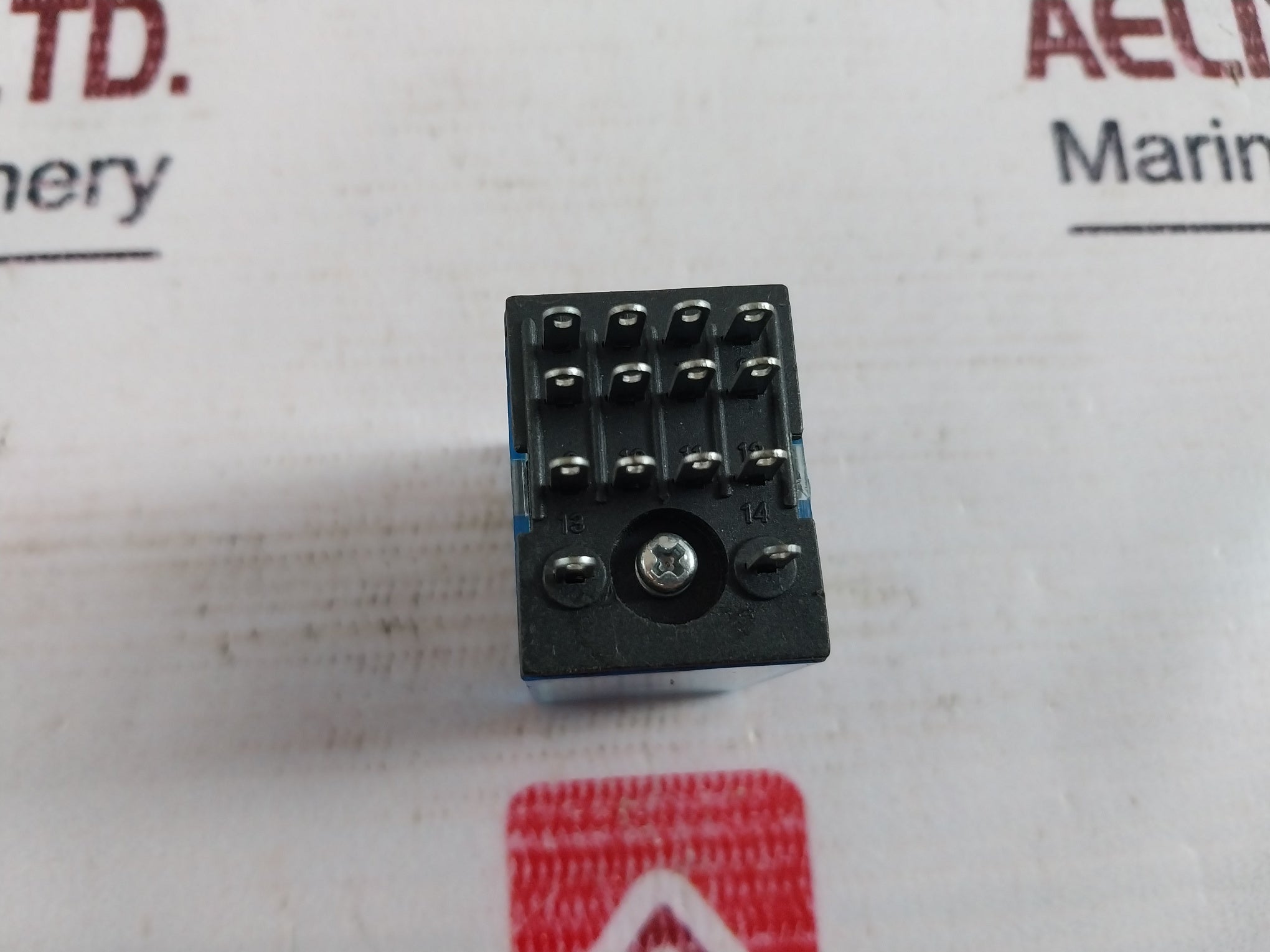 Lot Of 2X Omron My4Nj Relay 5A 250V Ac 28V-dc1