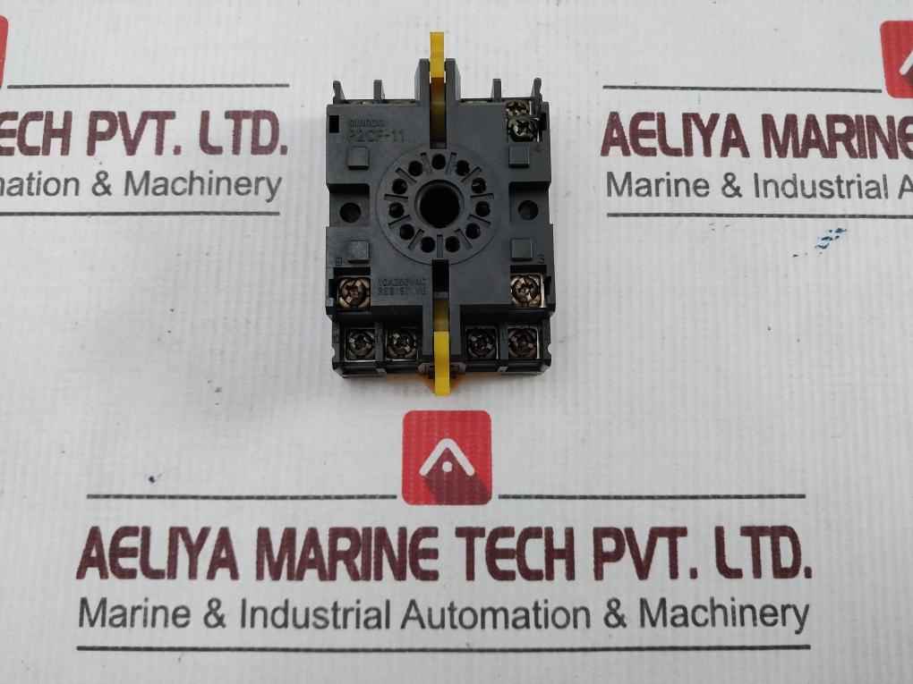 Lot Of 2X Omron P2Cf-11 Relay Socket 10A 250Vac