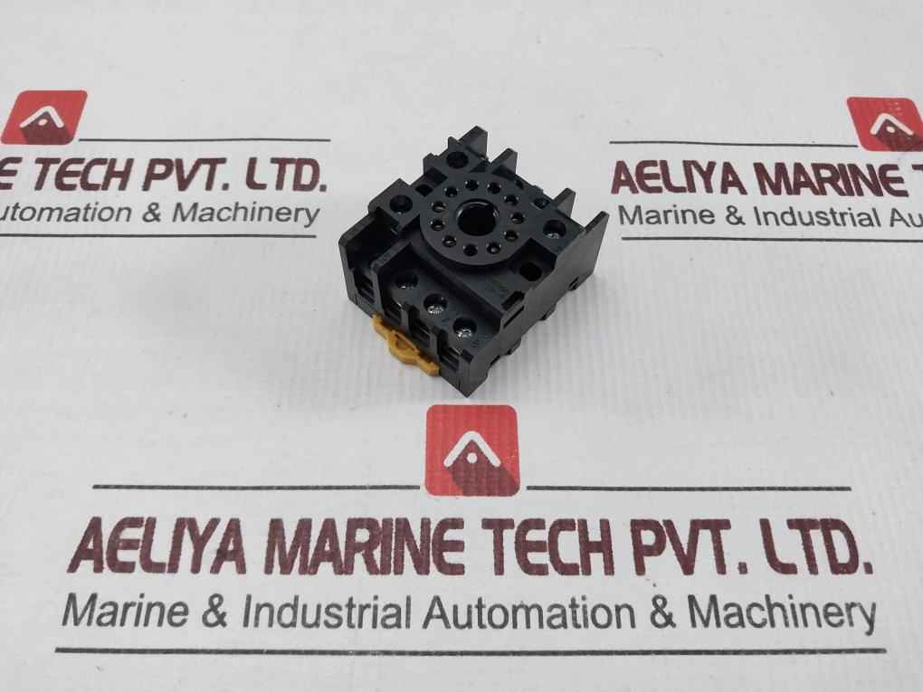 Lot Of 2X Omron Pf113A-e Socket Din Rail/Surface Mounting 10A 250V~