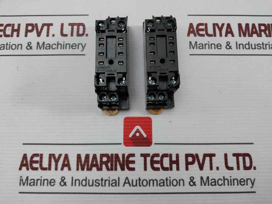 Lot Of 2X Omron Pyf08A-e Relay Socket 7A 250Vac