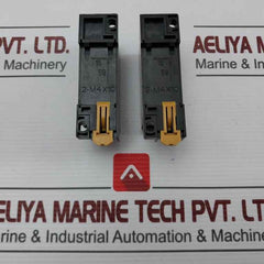 Lot Of 2X Omron Pyf08A-e Relay Socket 7A 250Vac