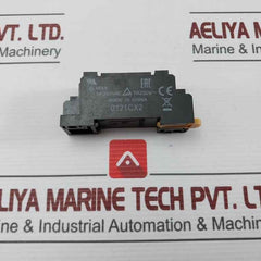Lot Of 2X Omron Pyf08A-e Relay Socket 7A 250Vac