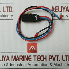 Lot Of 2X Omron Sealed Micro Limit Switch D2Vw-5-1M
