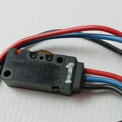 Lot Of 2X Omron Sealed Micro Limit Switch D2Vw-5-1M