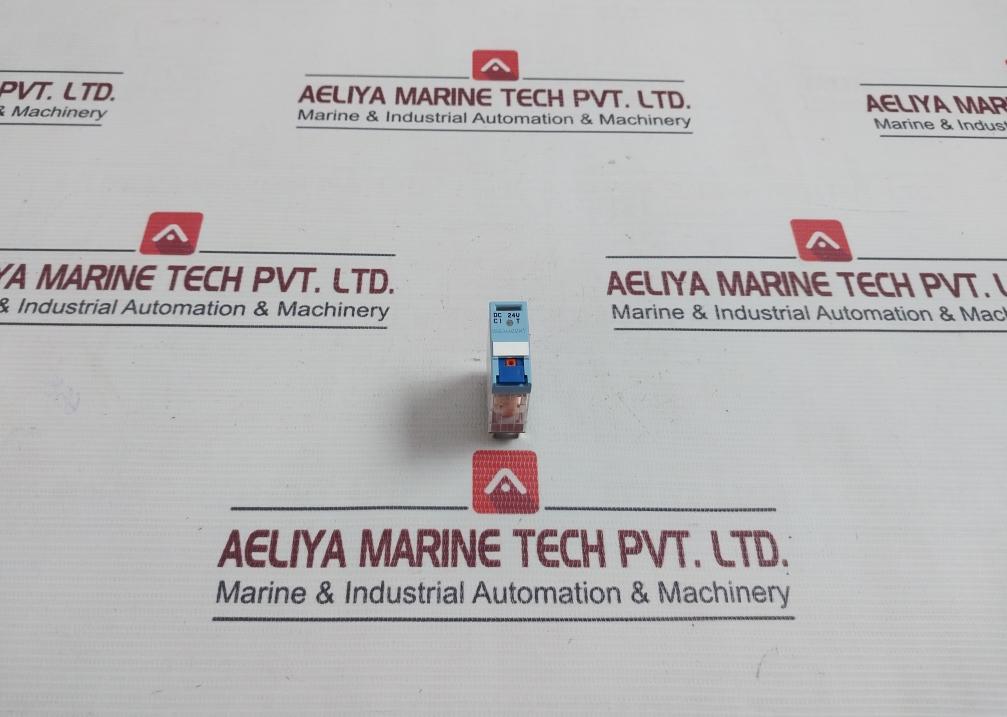 Lot Of 2X Paramount P2-fpzi Plug In Relay Dc 24V