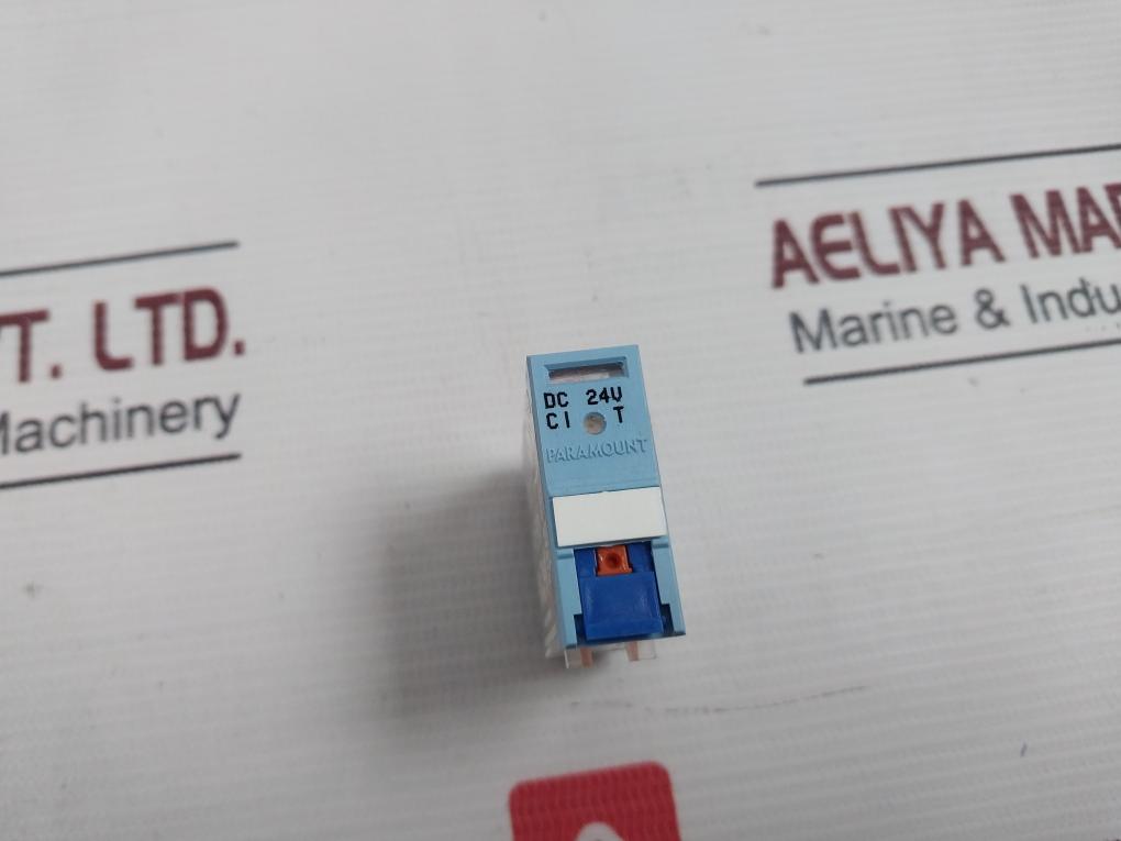 Lot of 2X PARAMOUNT P2-FPZI Plug In Relay DC 24V